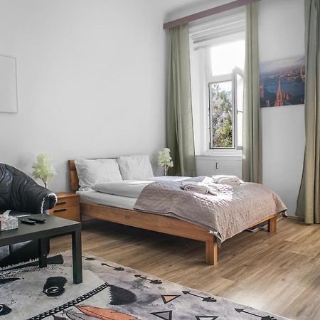 Cozy 1Br Apt. Near Millenium Tower & Danube River Apartment Виена Екстериор снимка