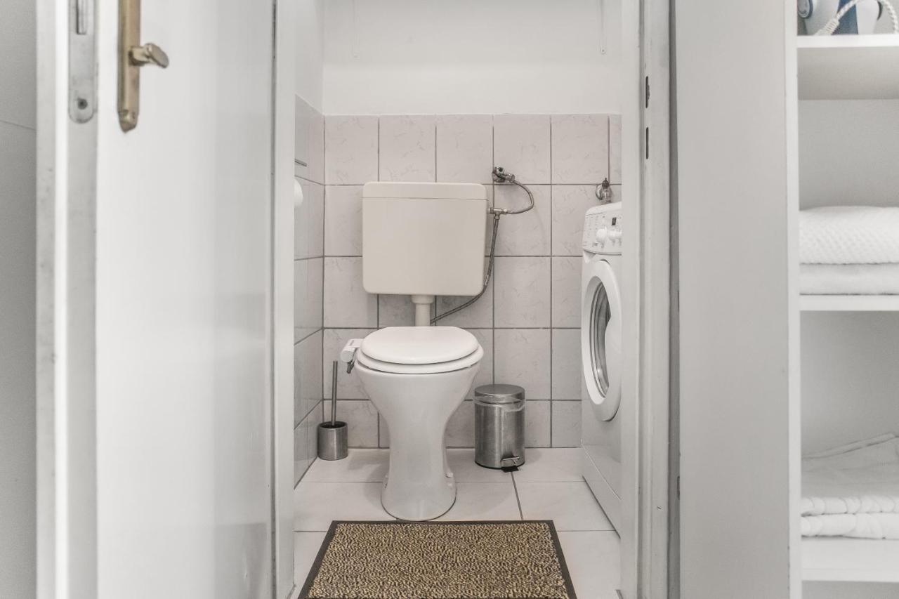 Cozy 1Br Apt. Near Millenium Tower & Danube River Apartment Виена Екстериор снимка